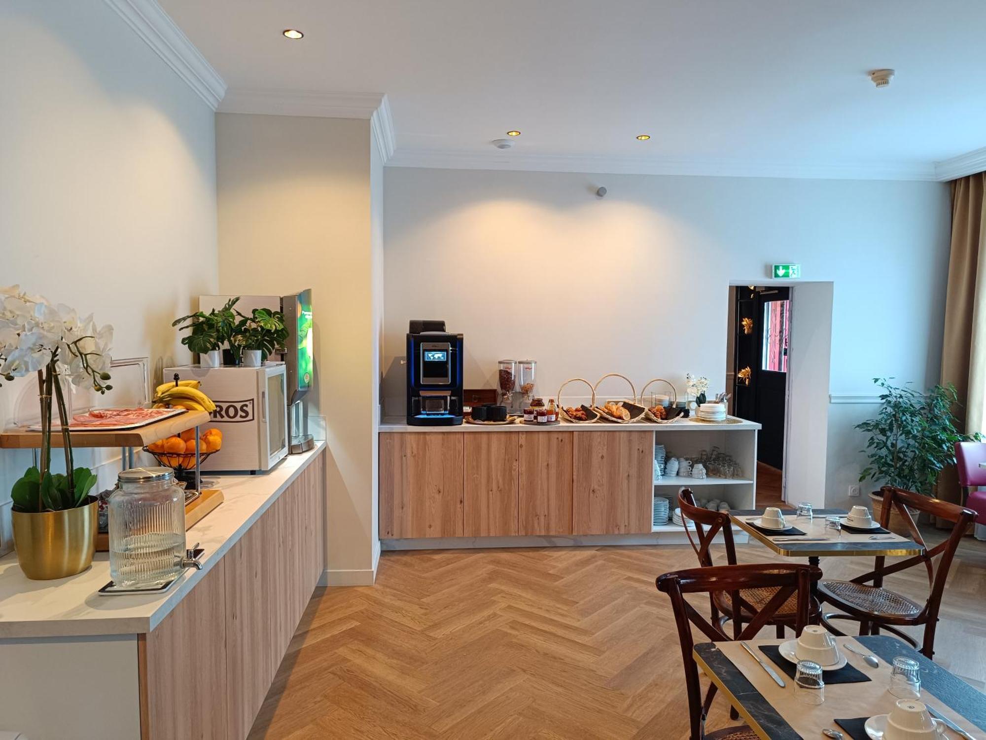 The Originals Boutique, Hotel D'Angleterre, Fecamp Bagian luar foto