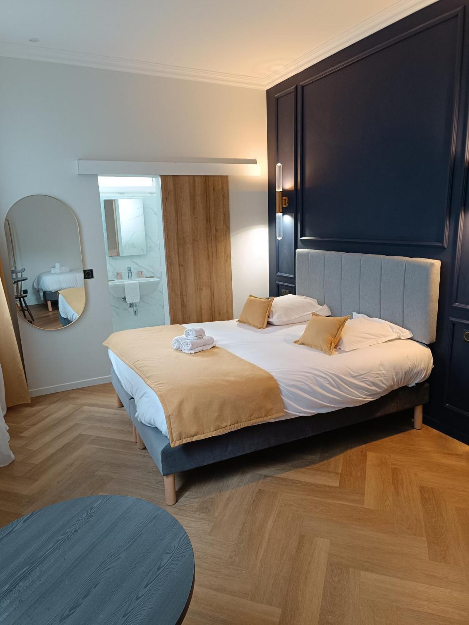 The Originals Boutique, Hotel D'Angleterre, Fecamp Bagian luar foto